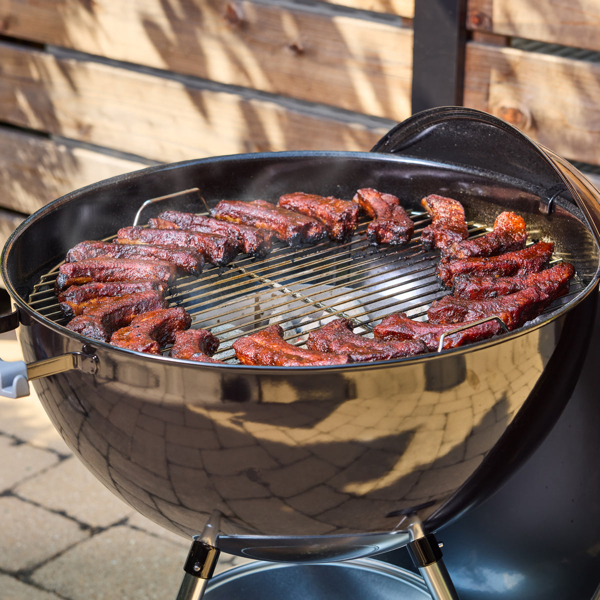 Weber Original Kettle Charcoal Braai 57 cm