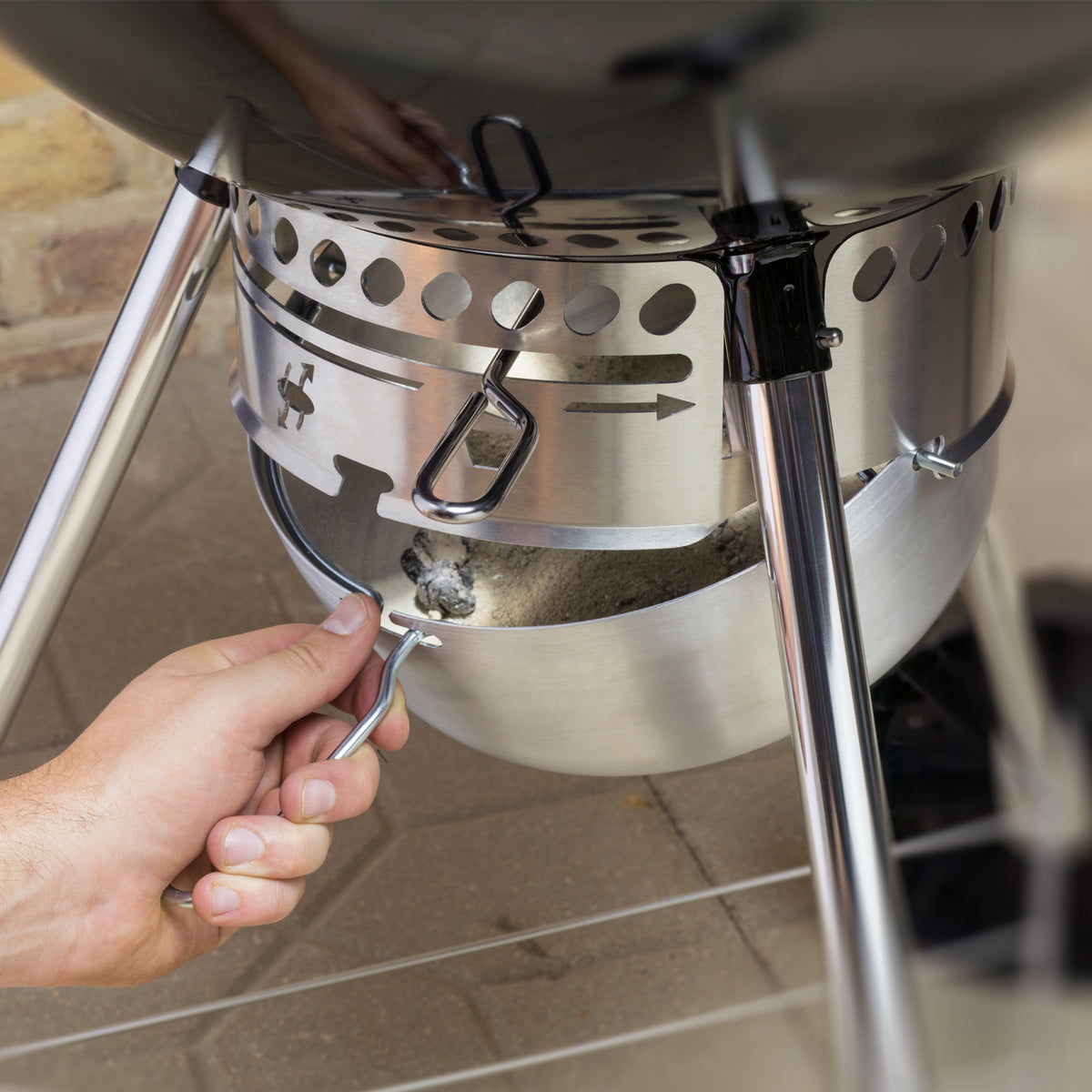 Weber Original Kettle Premium Charcoal Braai 57 cm