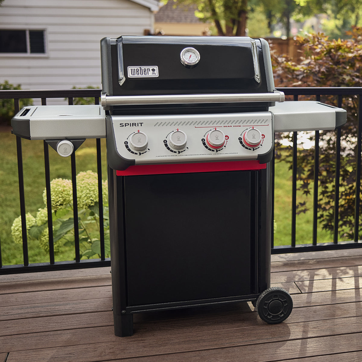 Weber Spirit E-435 Gas Braai