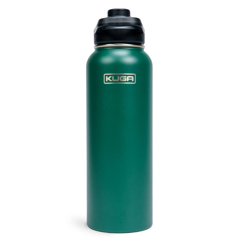 Kuga Outlander Max 1182ml insulated water bottle in Hunter Green, front view