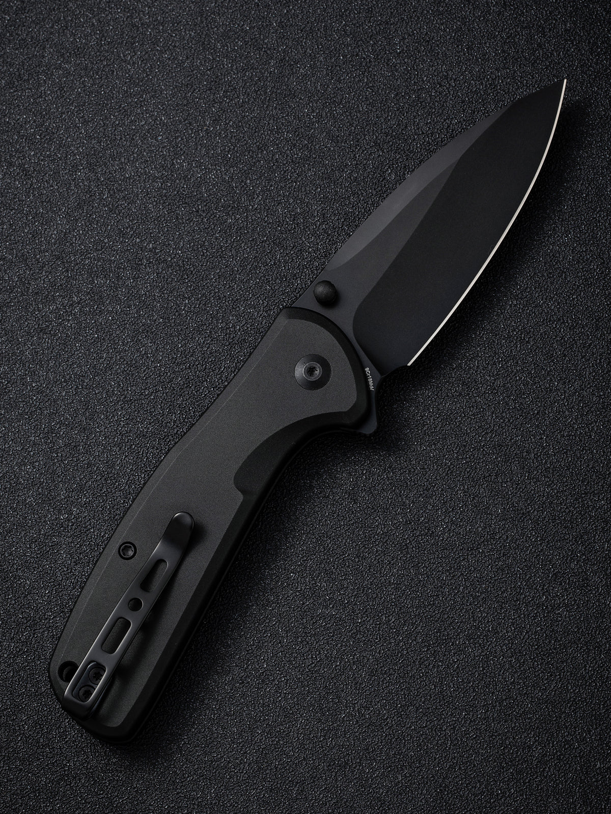 SENCUT ArcBlast — Black Aluminum