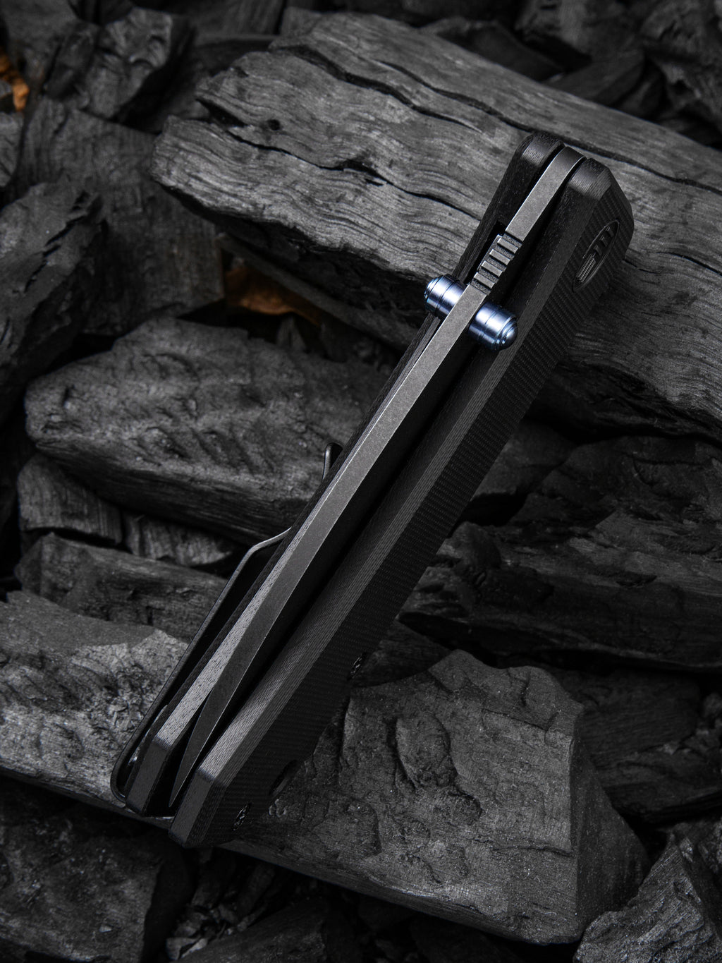 WE Banter — Black G10