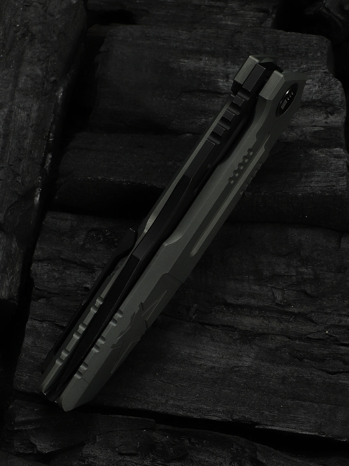 WE Barracks — Dark Olive Titanium