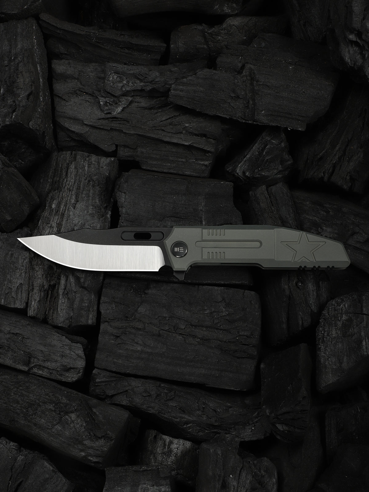 WE Barracks — Dark Olive Titanium