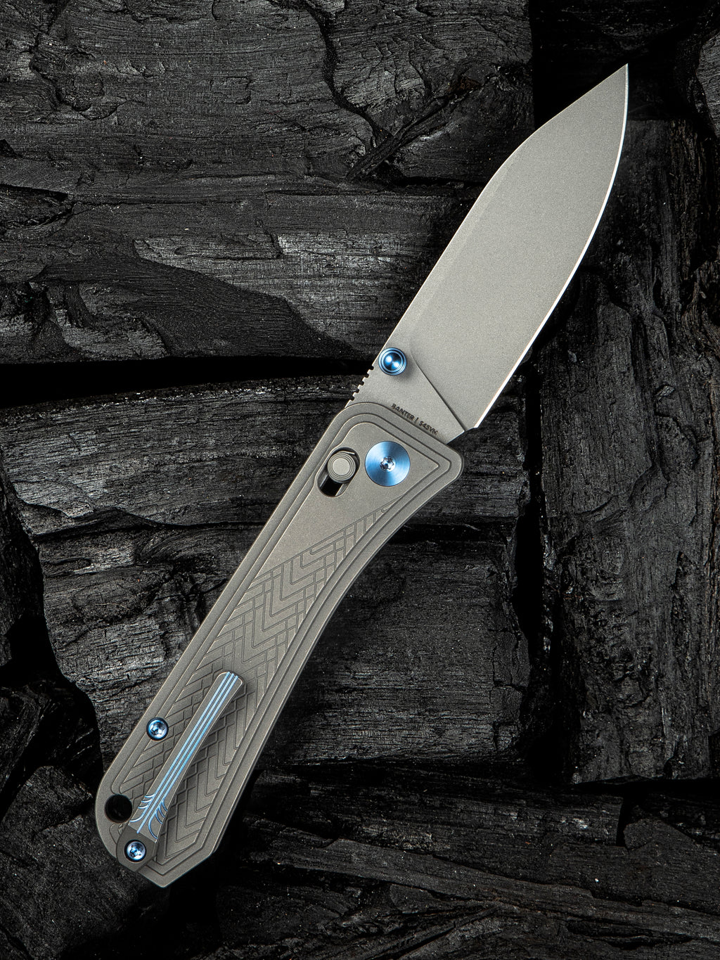 WE Bougie Banter — Upscale Art Deco Gray Titanium