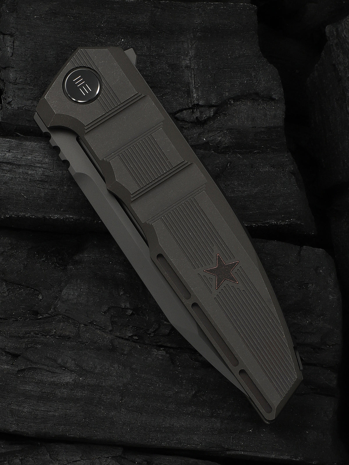 WE Breach — Charcoal Gray Titanium