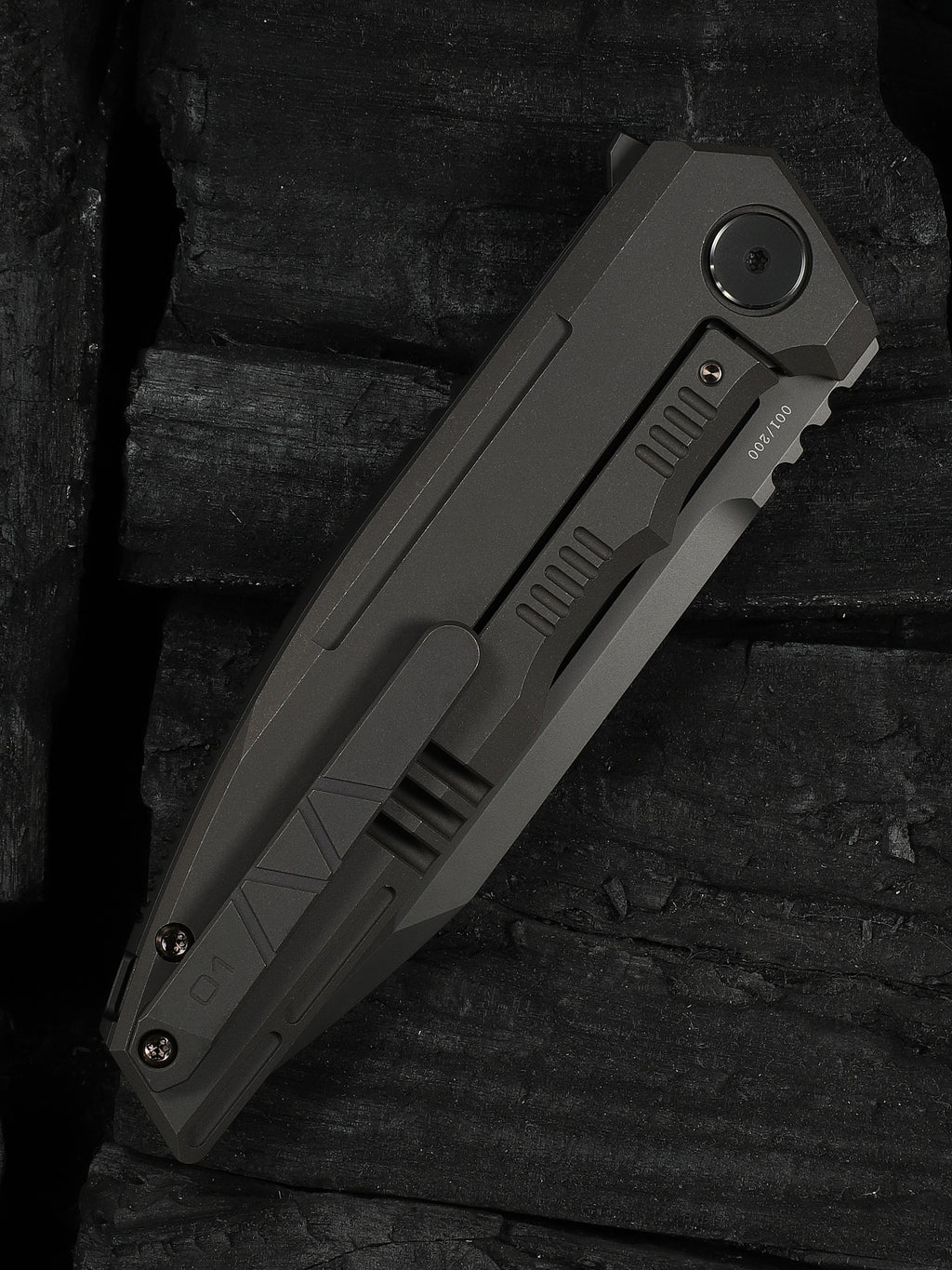 WE Breach — Charcoal Gray Titanium