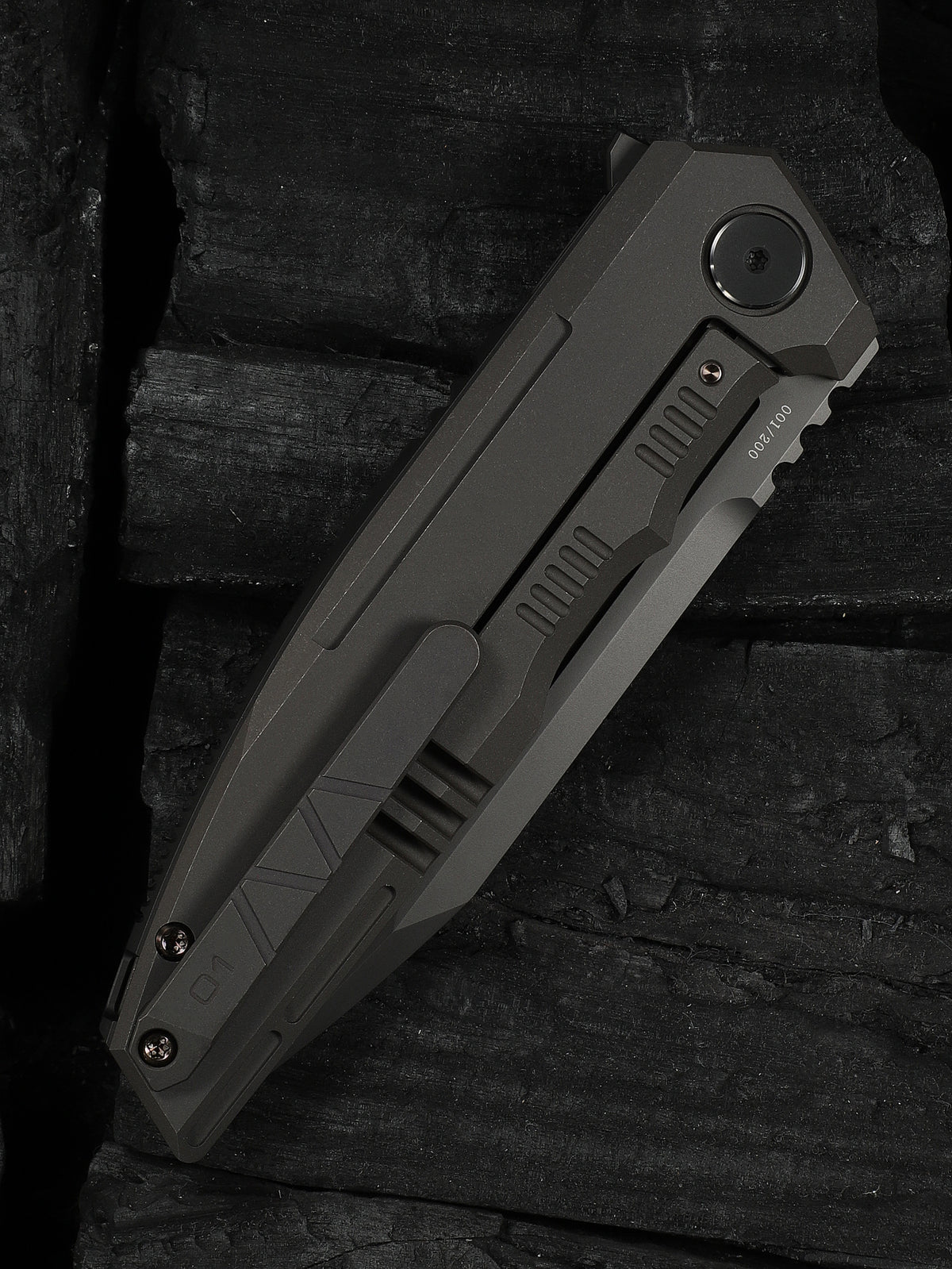 WE Breach — Charcoal Gray Titanium