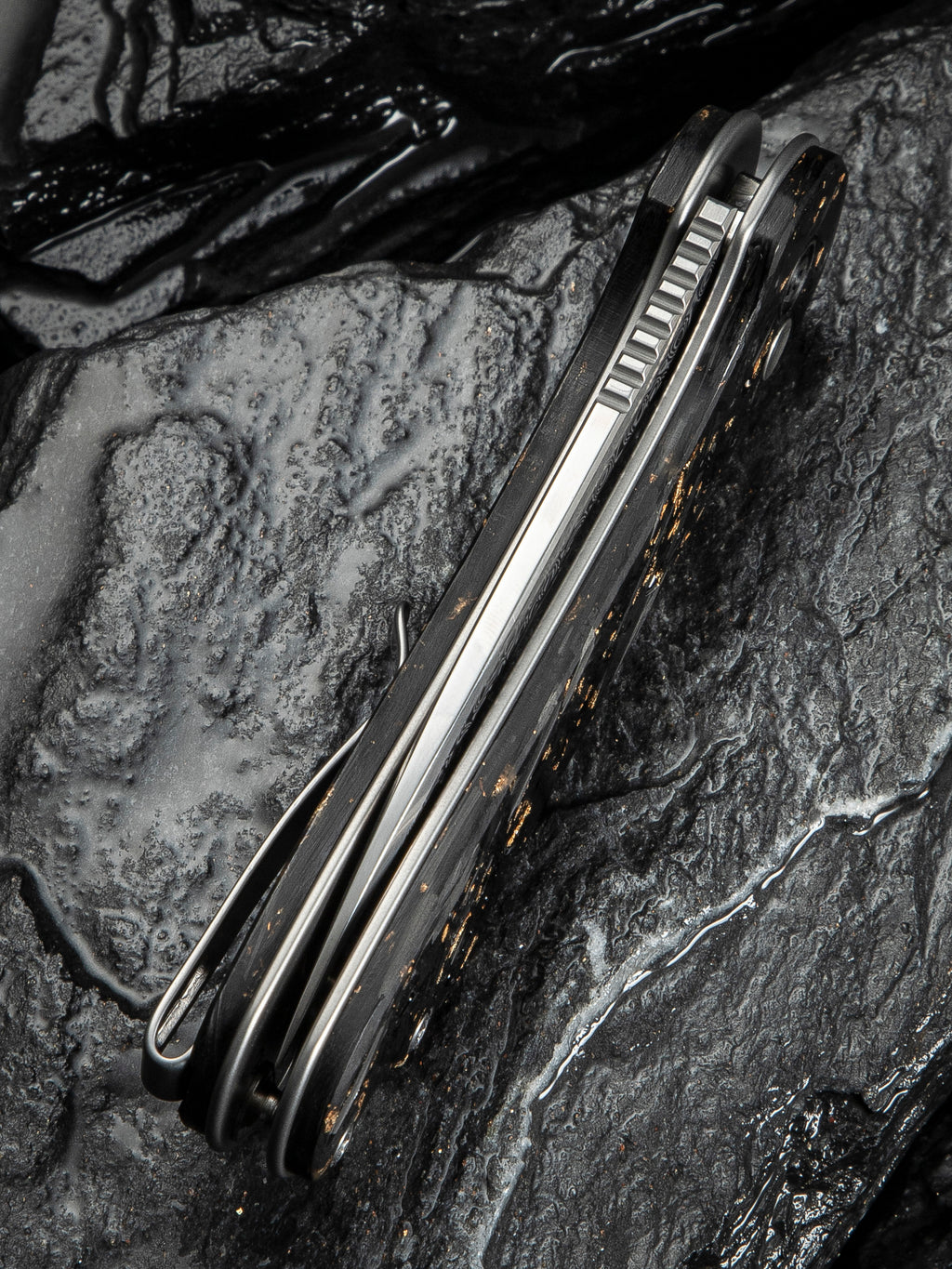 CIVIVI Button Lock Elementum II — Shredded Carbon Fiber & Golden Shred