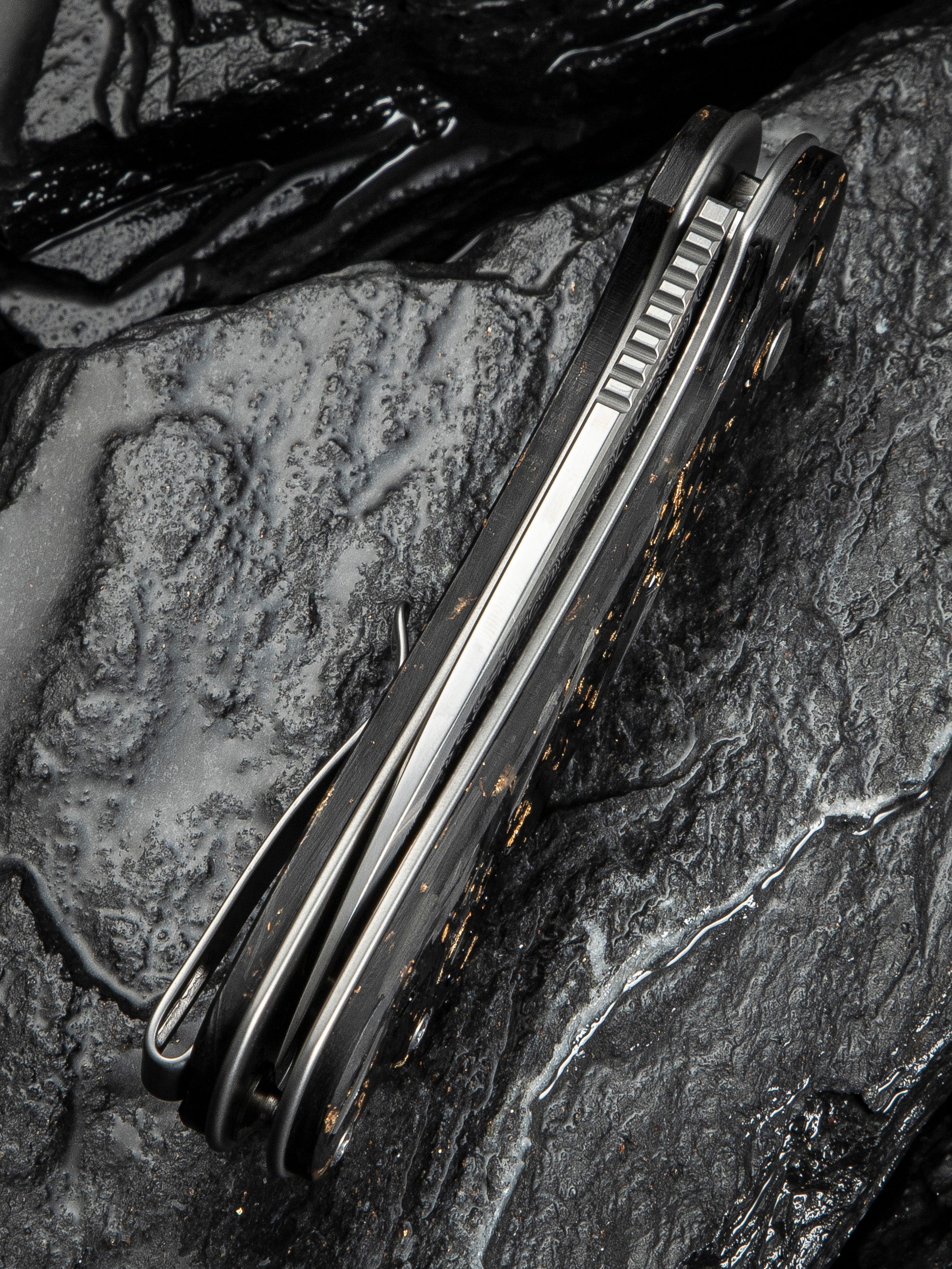 CIVIVI Button Lock Elementum II — Shredded Carbon Fiber & Golden Shred