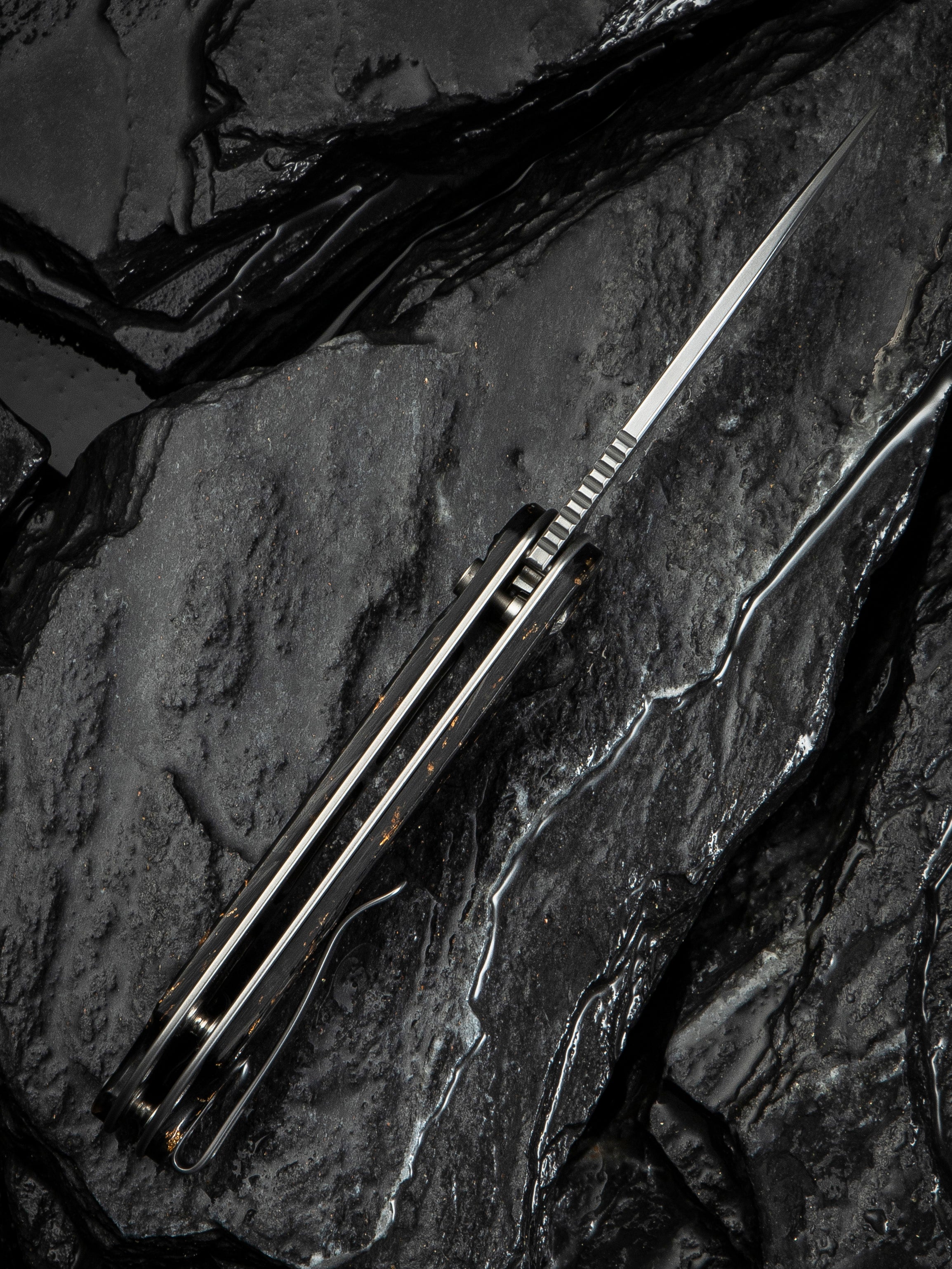CIVIVI Button Lock Elementum II — Shredded Carbon Fiber & Golden Shred