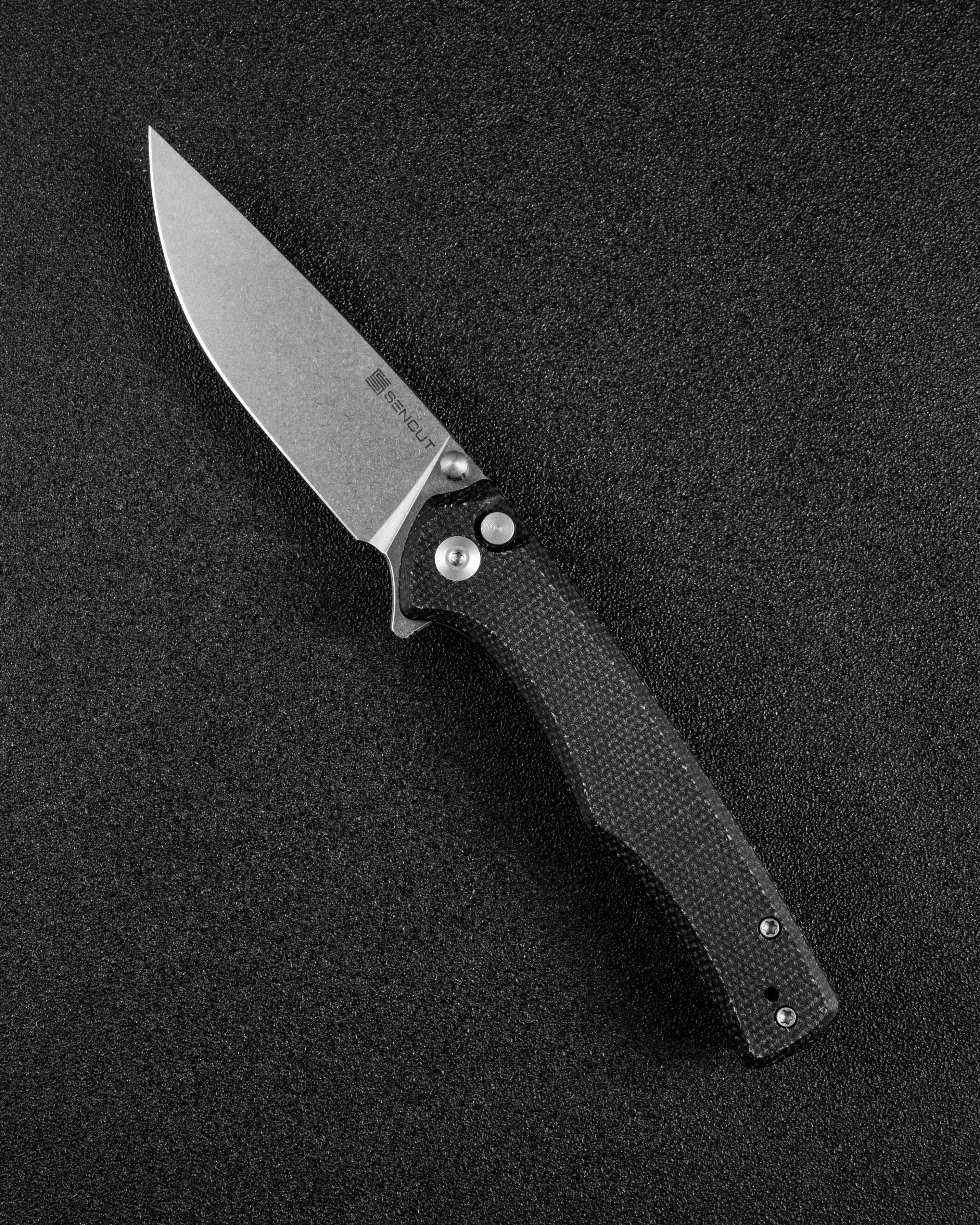 SENCUT Crowley folding knife with black Micarta handle and D2 blade