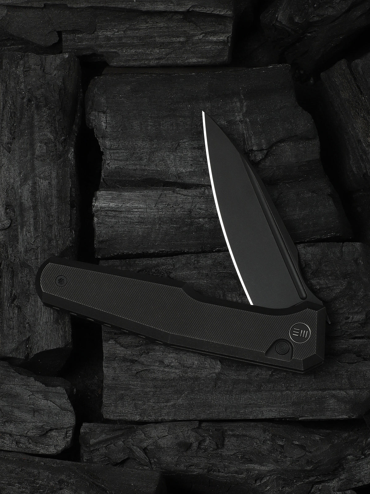 WE Dressytak — Black Titanium