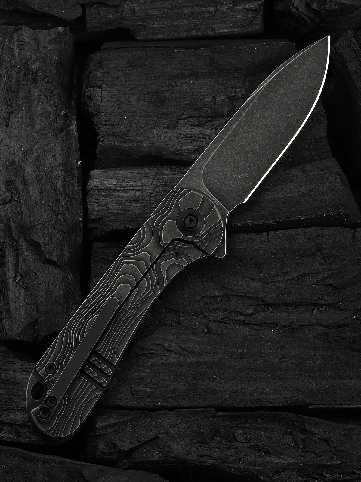WE Elementum folding knife with black titanium handle, view 2