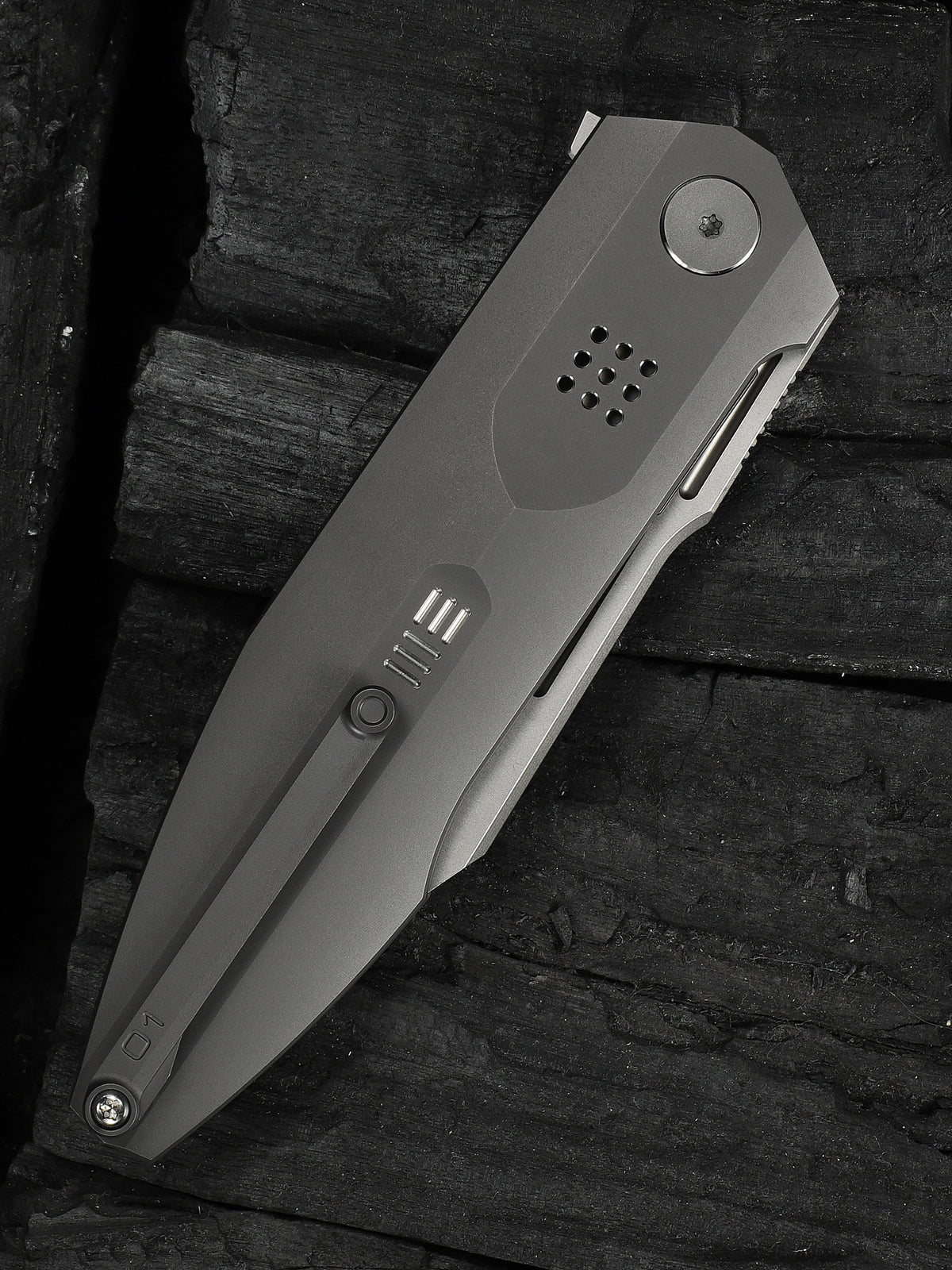 WE Flight Line — Dark Gray Titanium