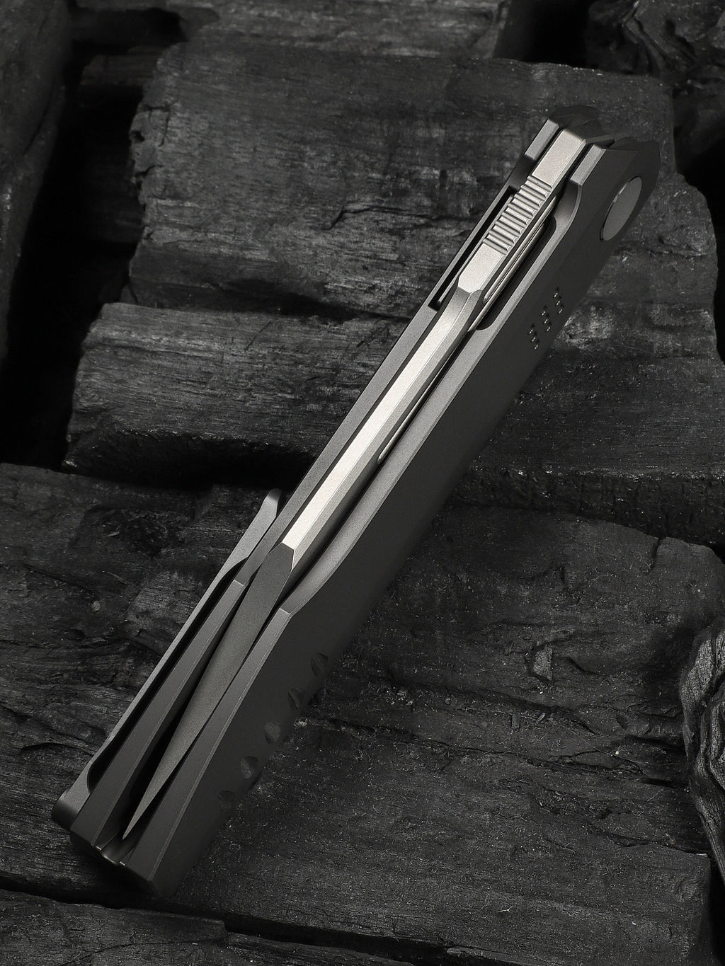 WE Flight Line — Dark Gray Titanium