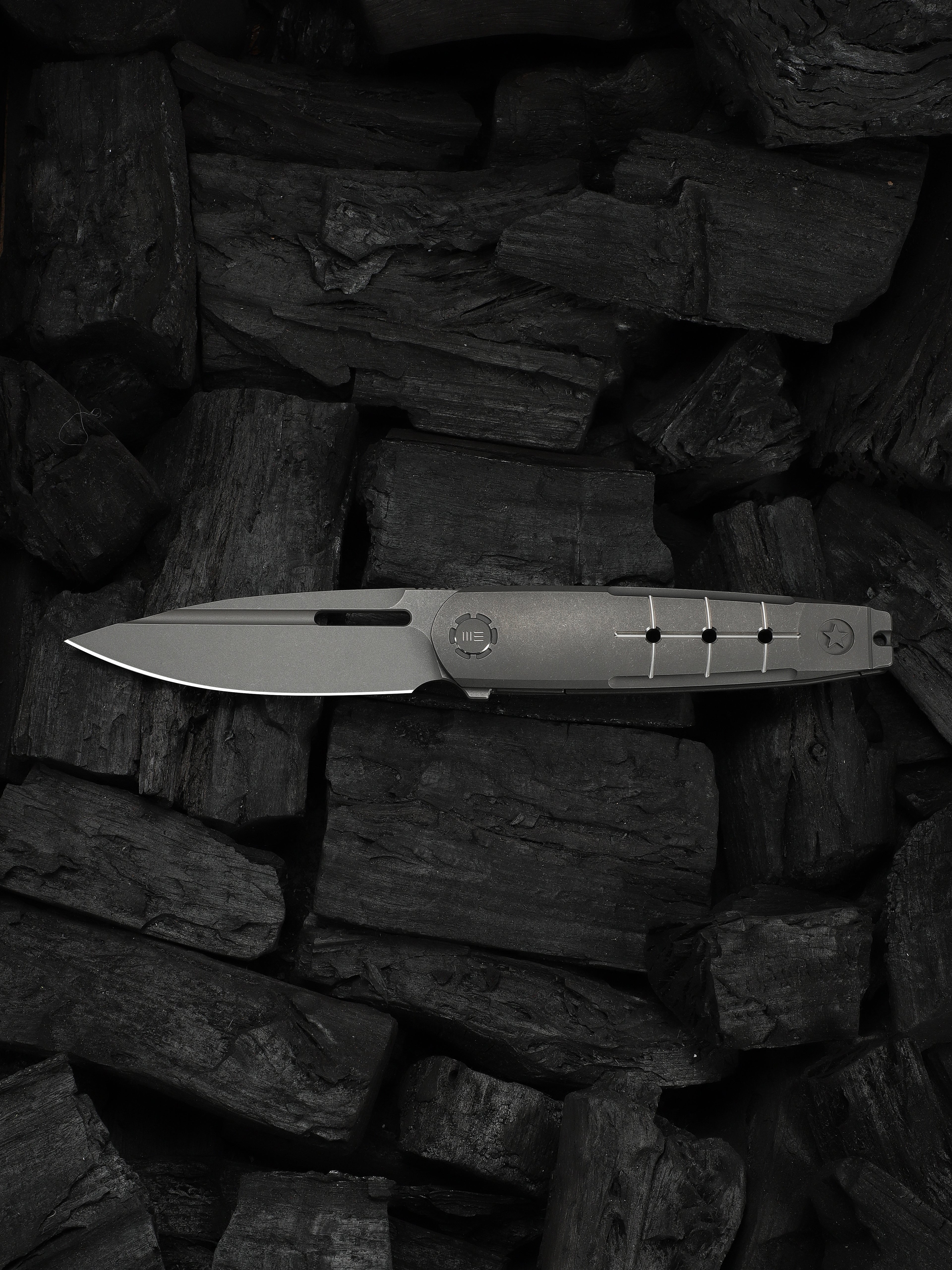 WE Hull — Gray Titanium Handle & Endcap