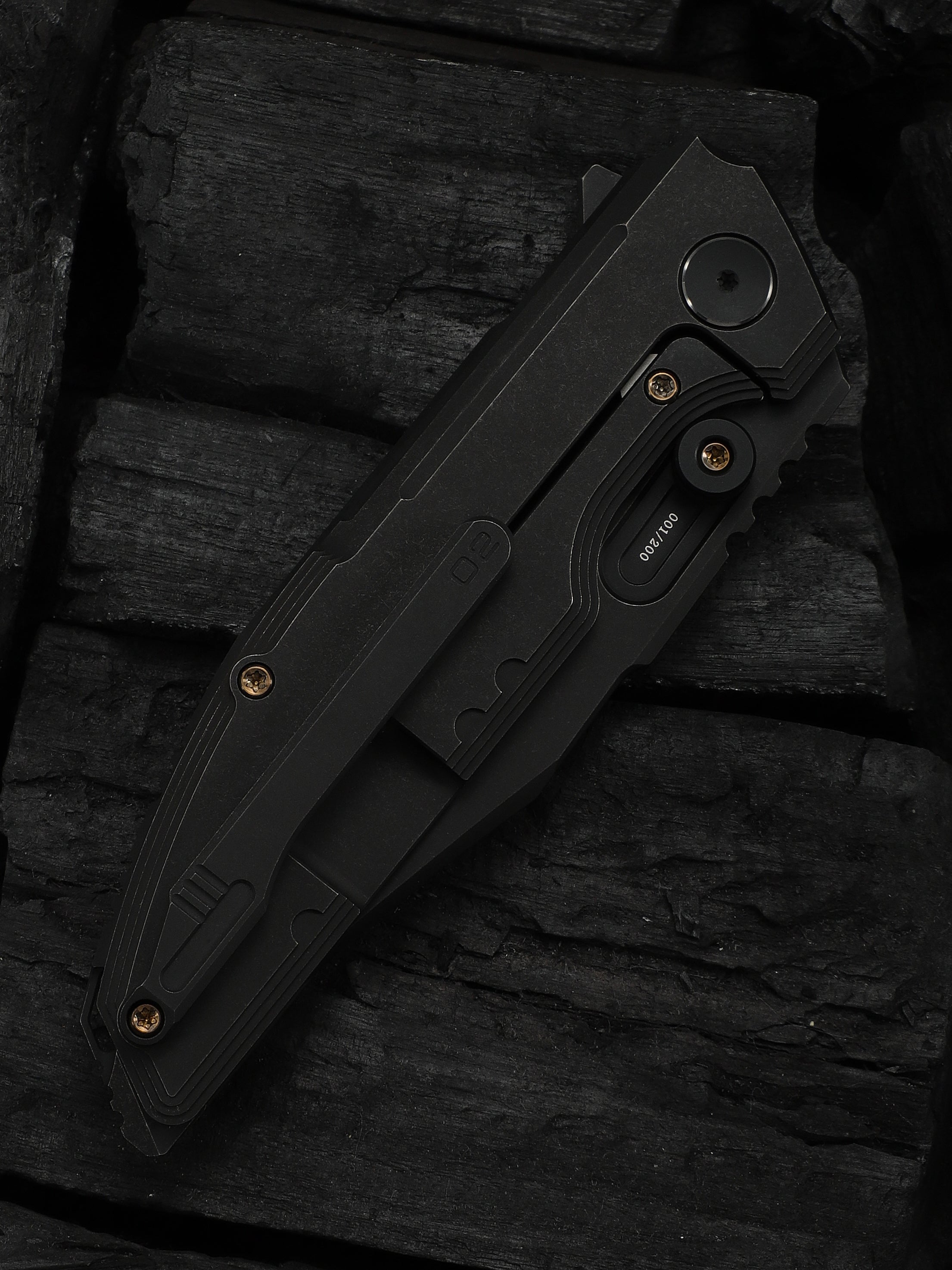 WE Muster — Black Titanium