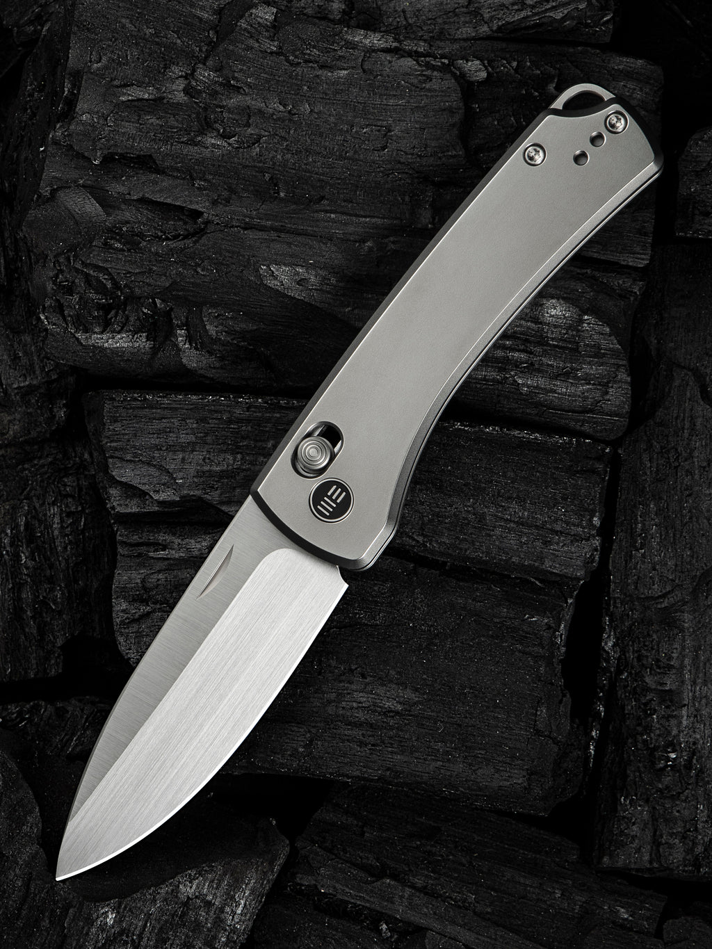 WE Nightblade — Polished Bead Blasted Titanium