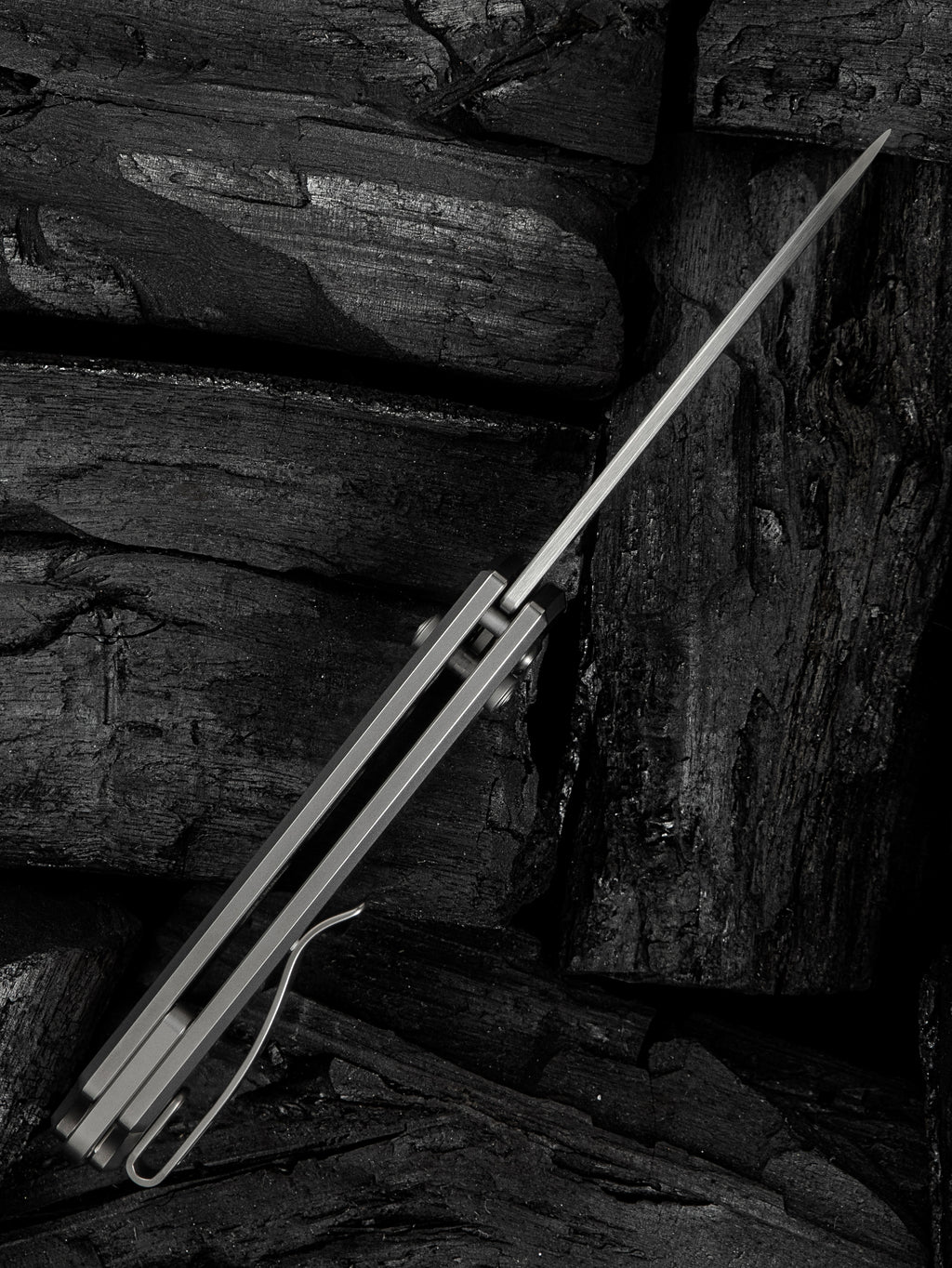 WE Nightblade — Polished Bead Blasted Titanium