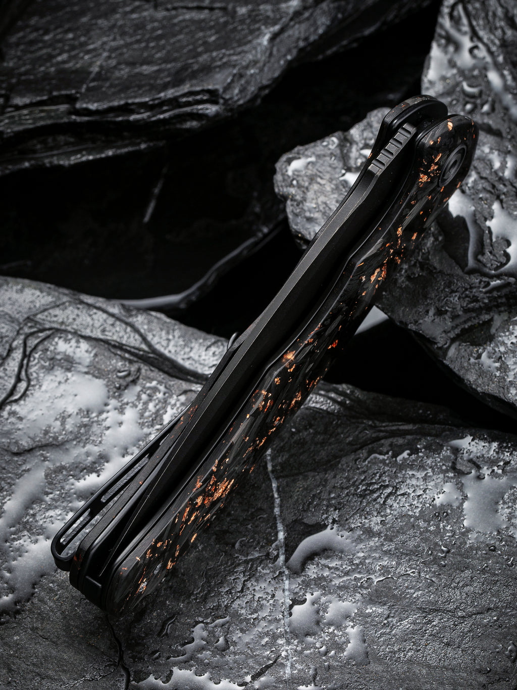 CIVIVI Praxis — Shredded Carbon Fiber & Copper