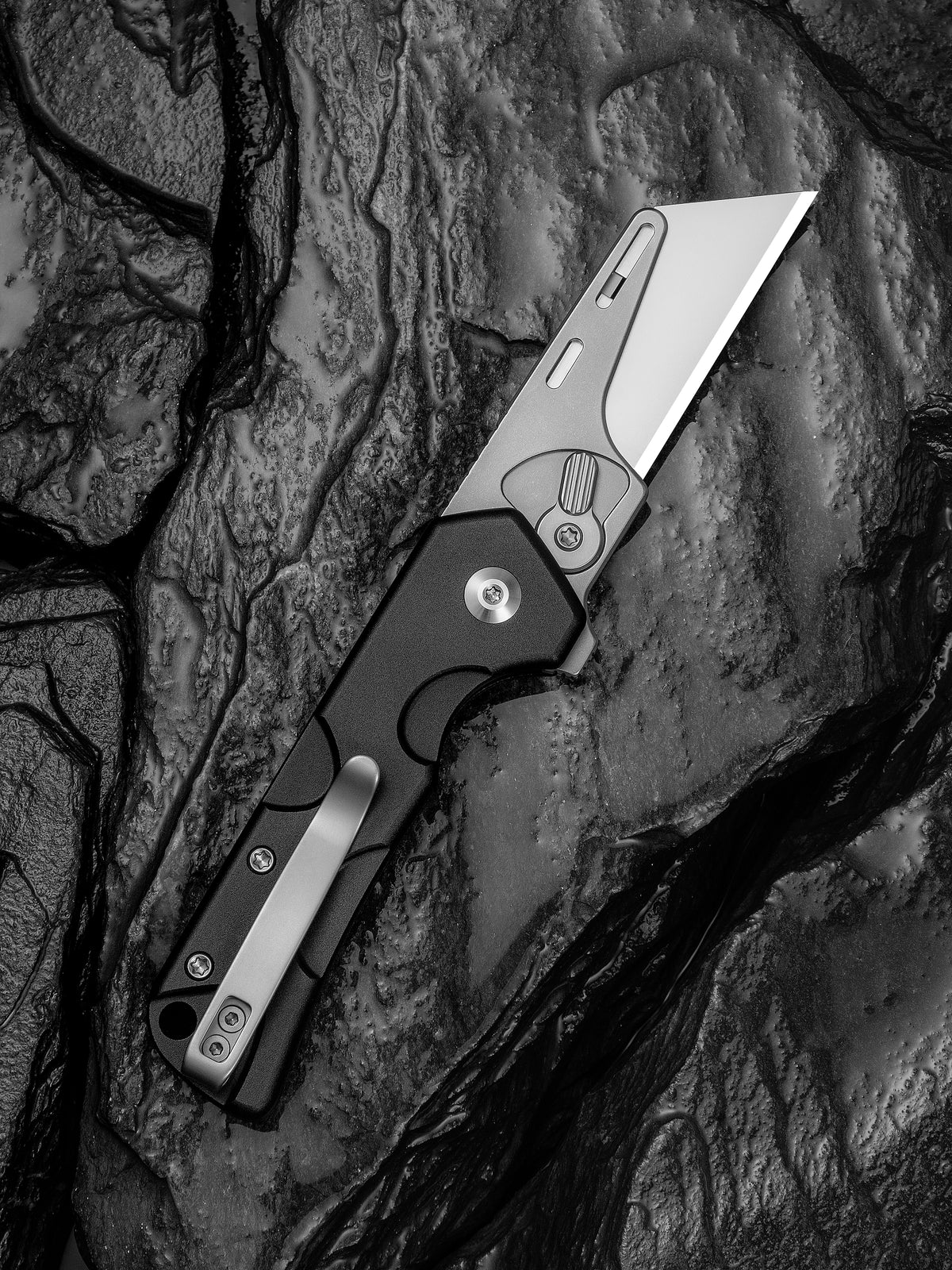 CIVIVI Pulsara utility knife, black aluminium handle — view 2