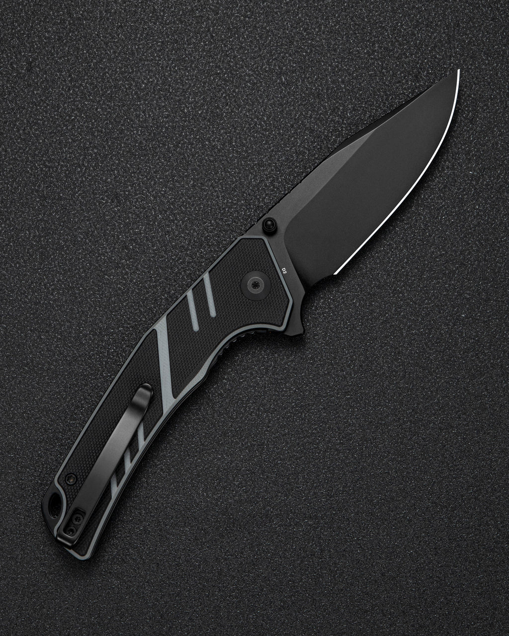 SENCUT Quirk folding knife with black and gray G10 handle, view 2