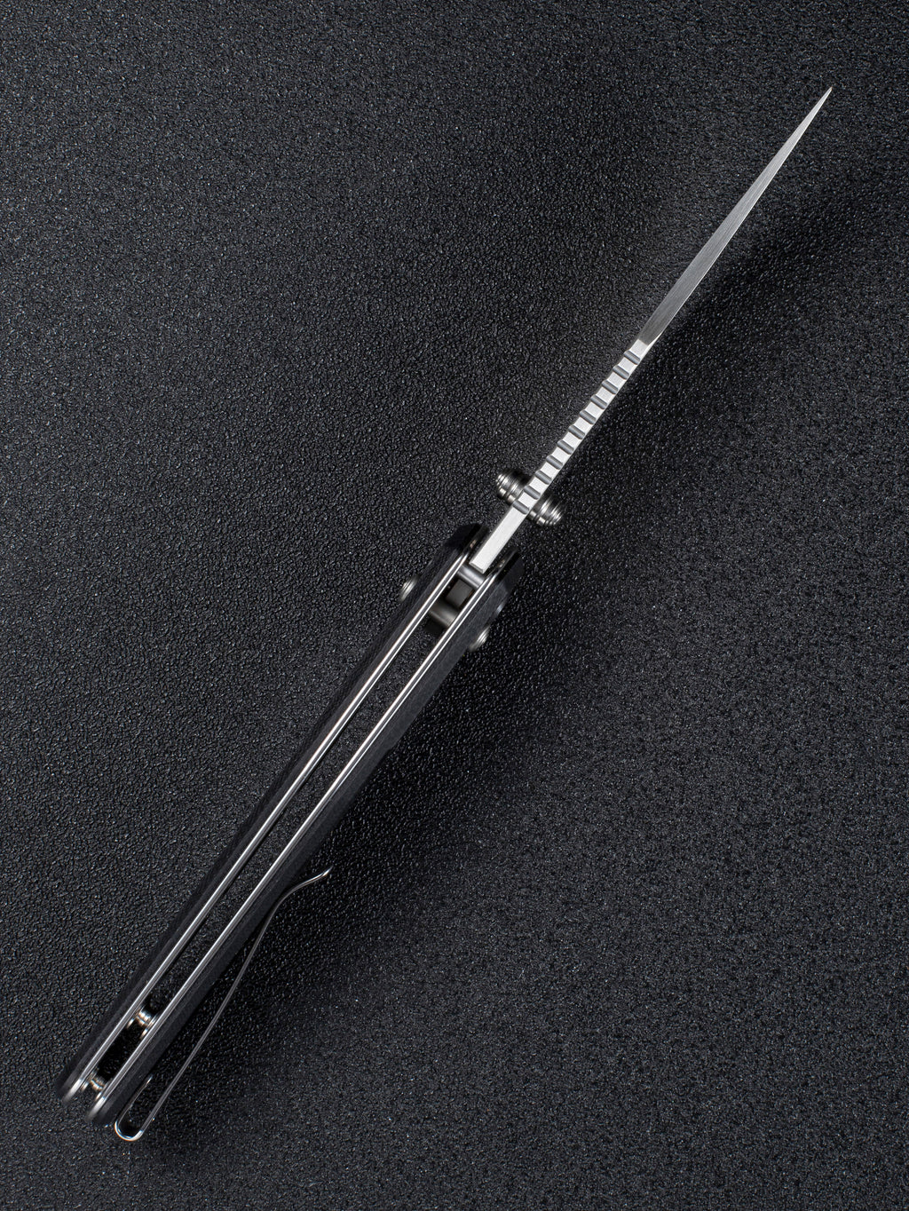 SENCUT Slybolt — Black G10