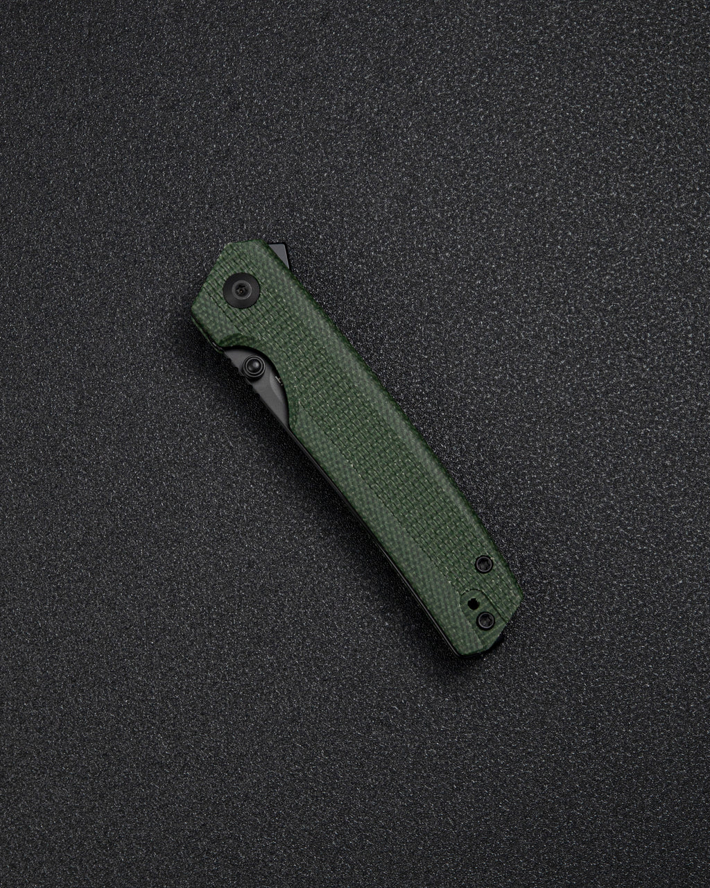 SENCUT Stria — Milled Green Canvas Micarta