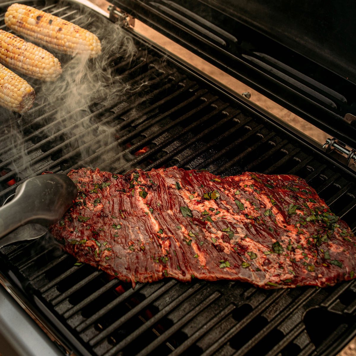 Weber Traveler Portable Gas Braai